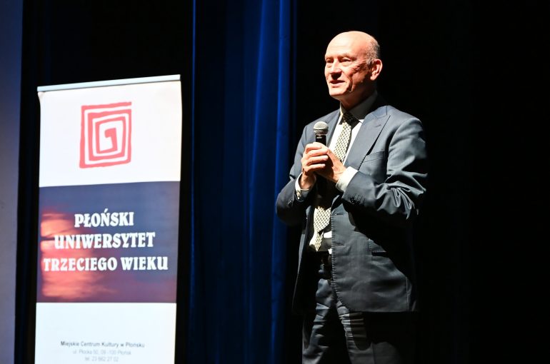 649492785_1247159130835721_7711262912566591134_n